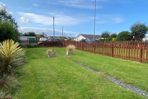 24 Glan Y Mor, Fairbourne, LL38 2BX