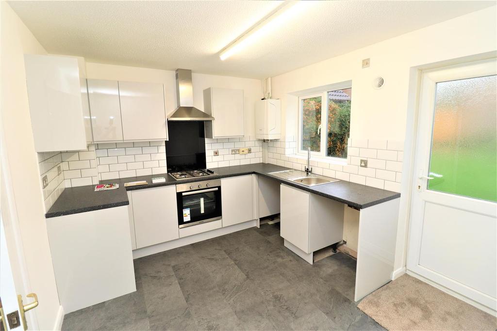 Gold Close, Maple Park, Nuneaton 2 bed terraced house £795 pcm (£183 pw)
