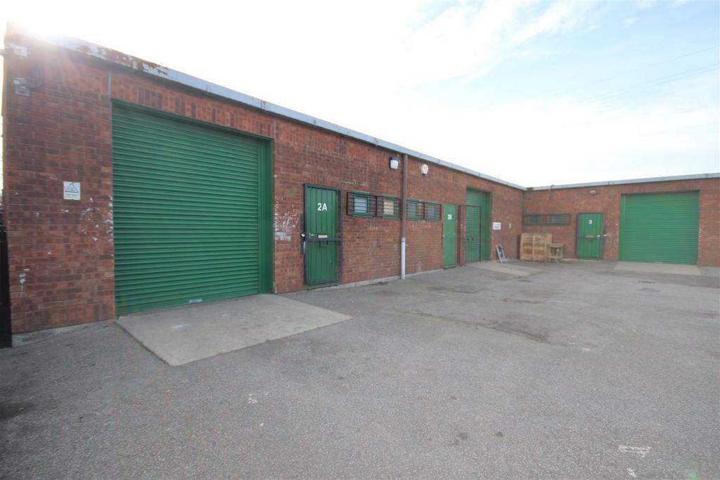Phase One, Grace Road, Sheerness Industrial unit £1,354 pcm (£313 pw)