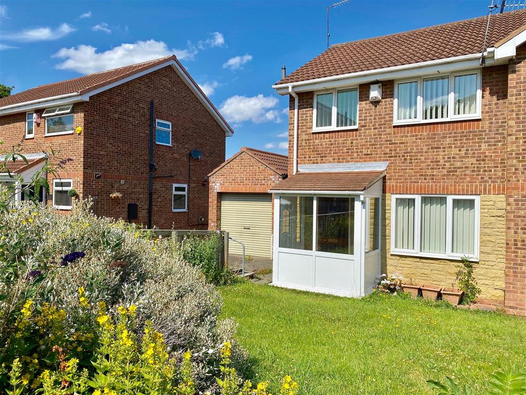 Hardwick Court, Felling, Gateshead 3 bed semidetached house £145,000