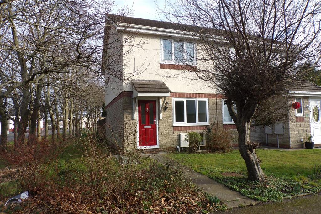 The Mariners, Llanelli 2 bed house £550 pcm (£127 pw)