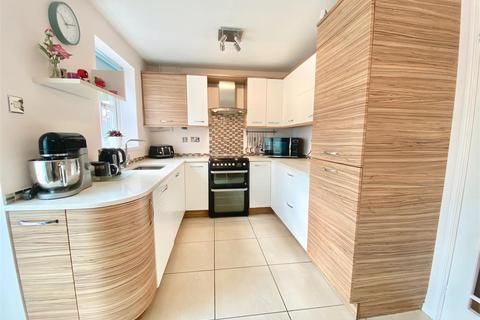 3 bedroom semi-detached house for sale - Marblet Court, Gateshead