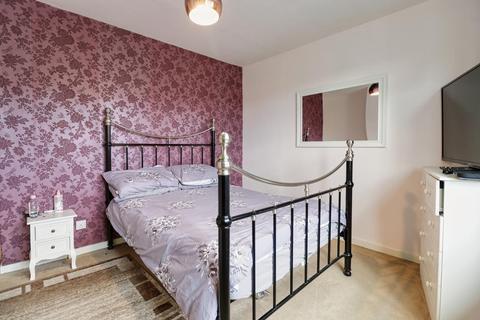4 Farrow Hill, Leeds, LS12 3TE