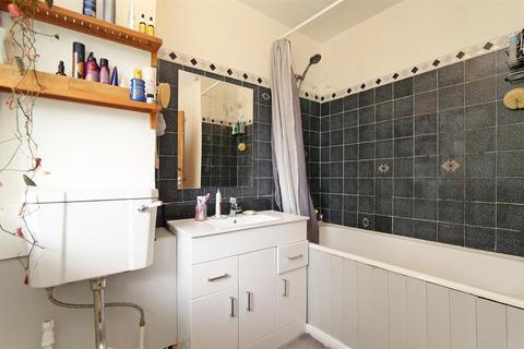 117 Elsinore Road, London, SE23 2SQ