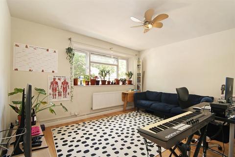 117 Elsinore Road, London, SE23 2SQ