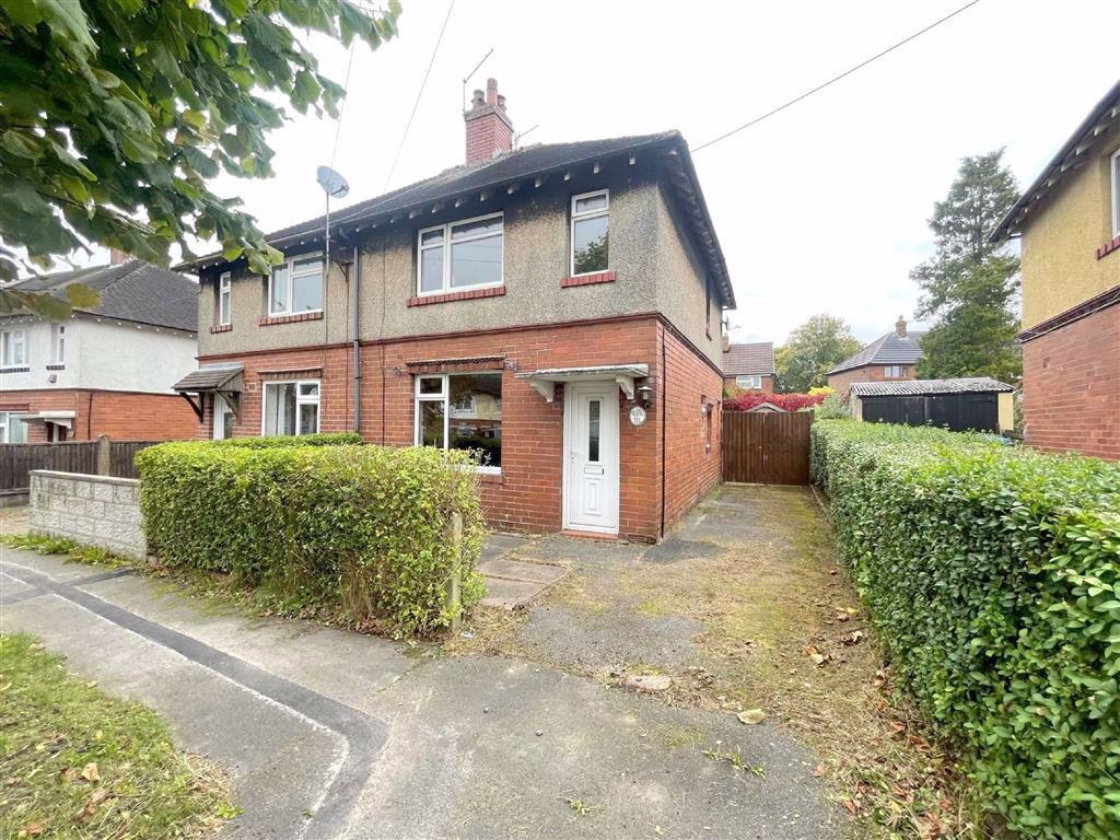 Argles Road, Leek 2 bed semidetached house £130,000