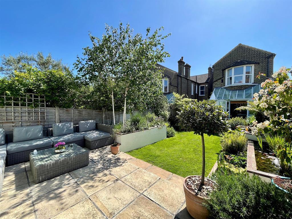 Woolstone Road, Forest Hill, SE23 4 bed detached house £1,250,000