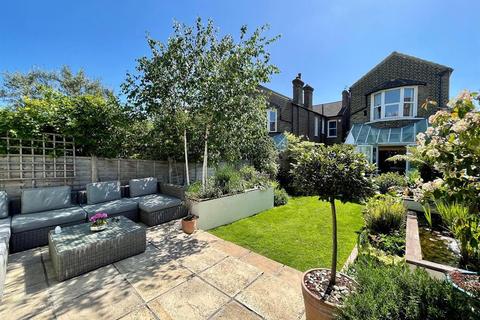 50 Woolstone Road, London, SE23 2SG