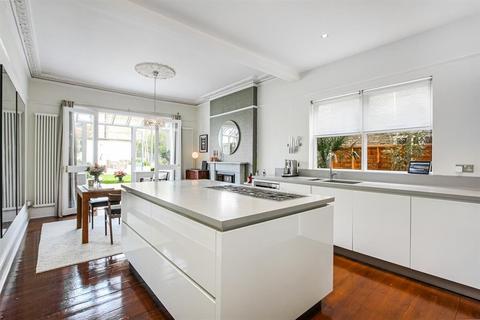50 Woolstone Road, London, SE23 2SG