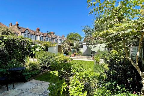 50 Woolstone Road, London, SE23 2SG