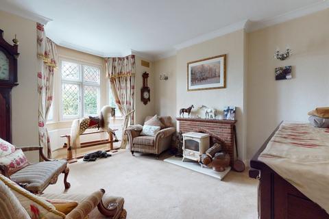 The Lodge Hillside Drive, Gravesend, DA12 1NY