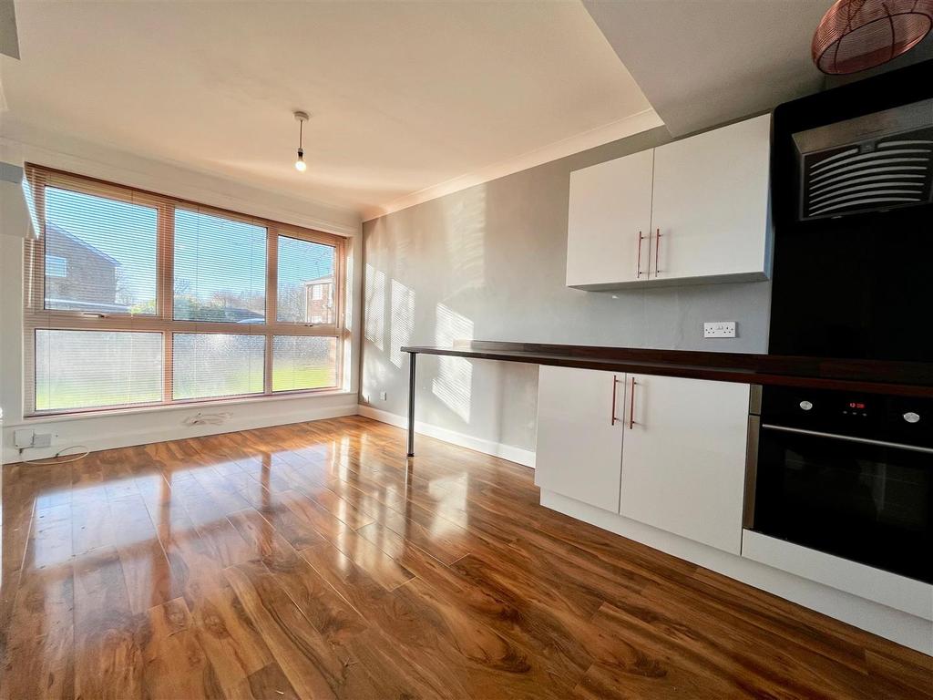 Wardley Court, Wardley, Gateshead 1 bed apartment £38,000