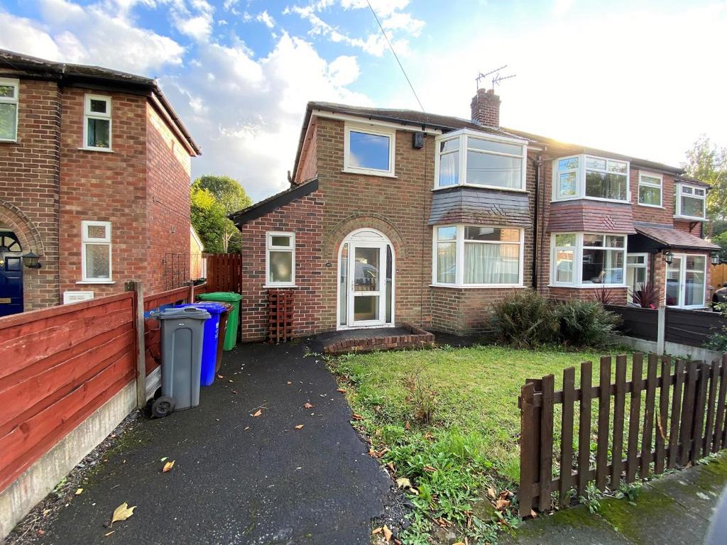 Tuscan Road, Didsbury 4 bed semidetached house £375,000