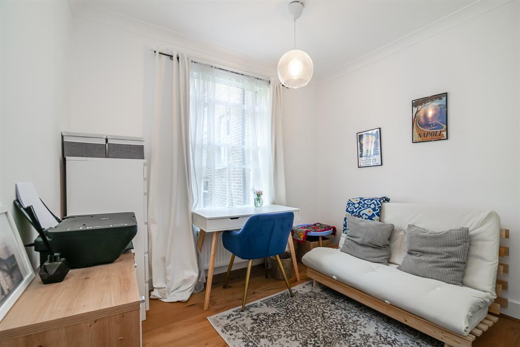Peckham Hill Street, Peckham, SE15 2 bed flat £600,000