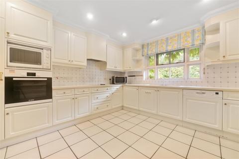 10 Rushmere Place, London, SW19 5RP