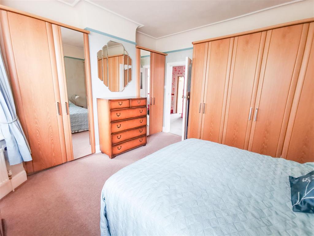 Ground Floor Primary Bedroom