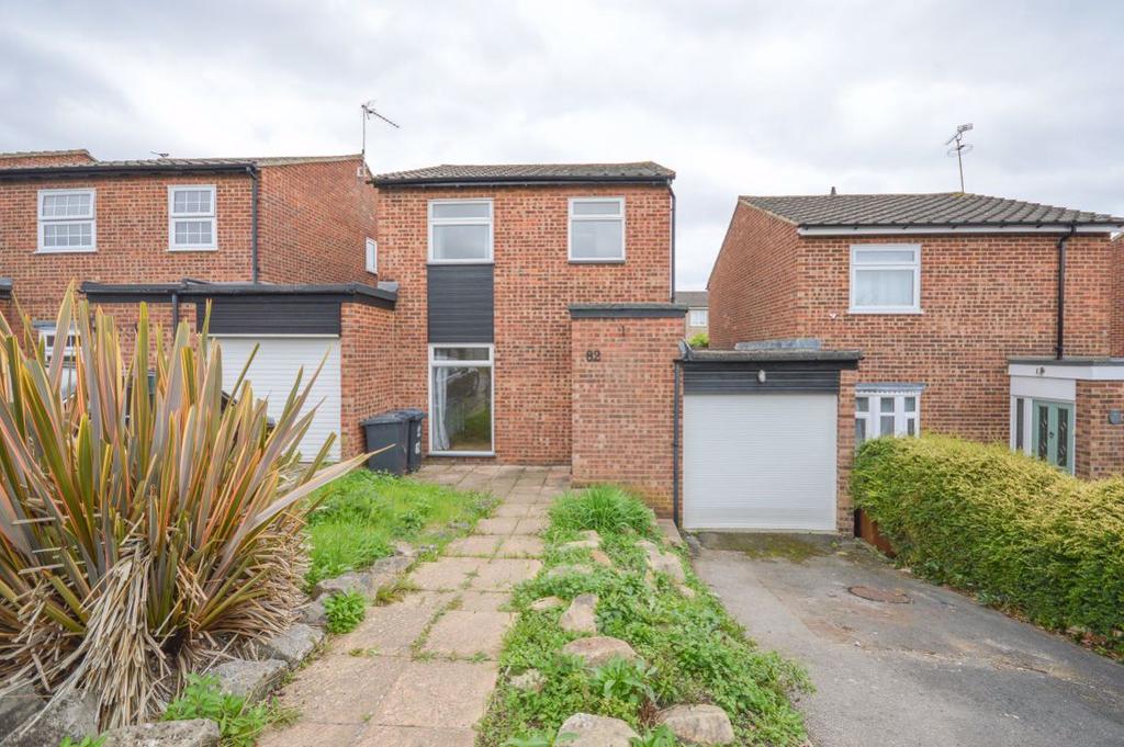 White Post Fields, Sawbridgeworth 3 bed house £1,350 pcm (£312 pw)