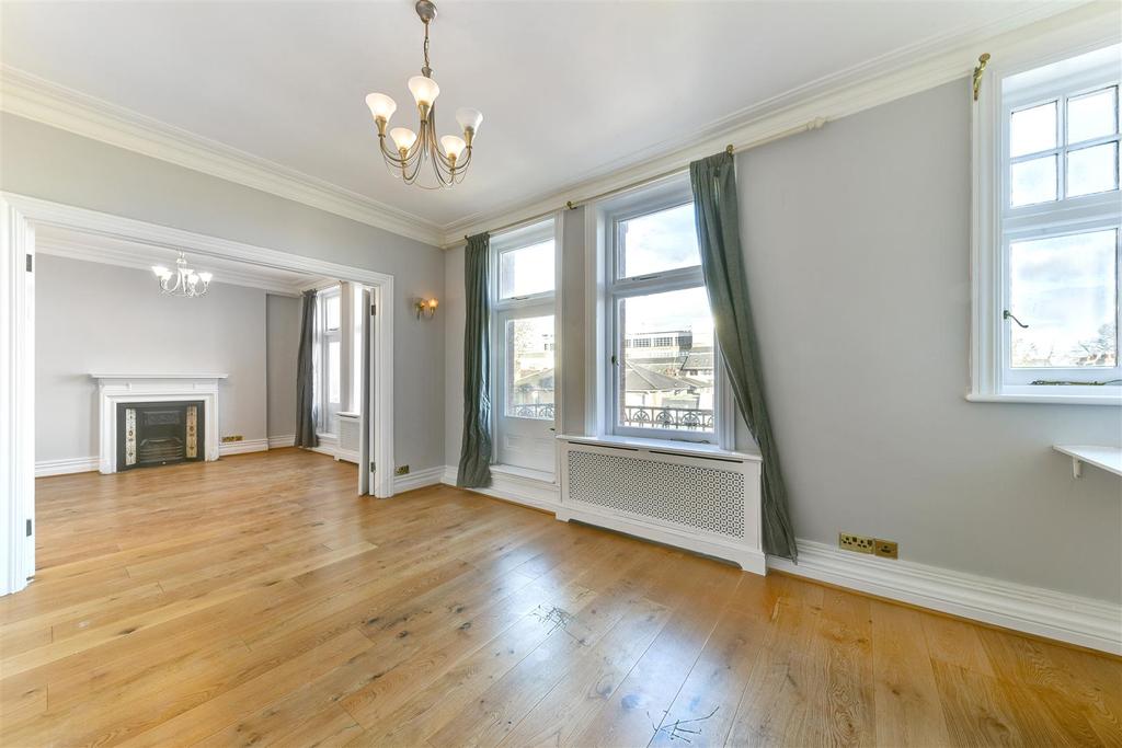 Editha Mansions, SW10 3 bed flat - £3,250 pcm (£750 pw)