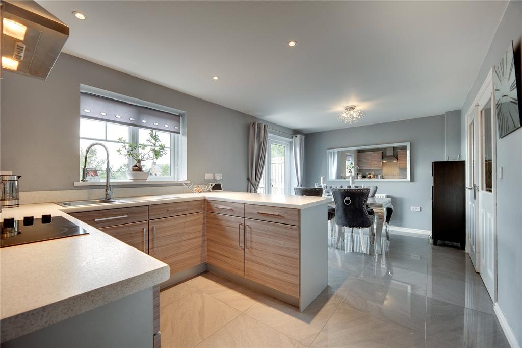Cullen Drive, Birtley, Chester le... 4 bed detached house £255,000