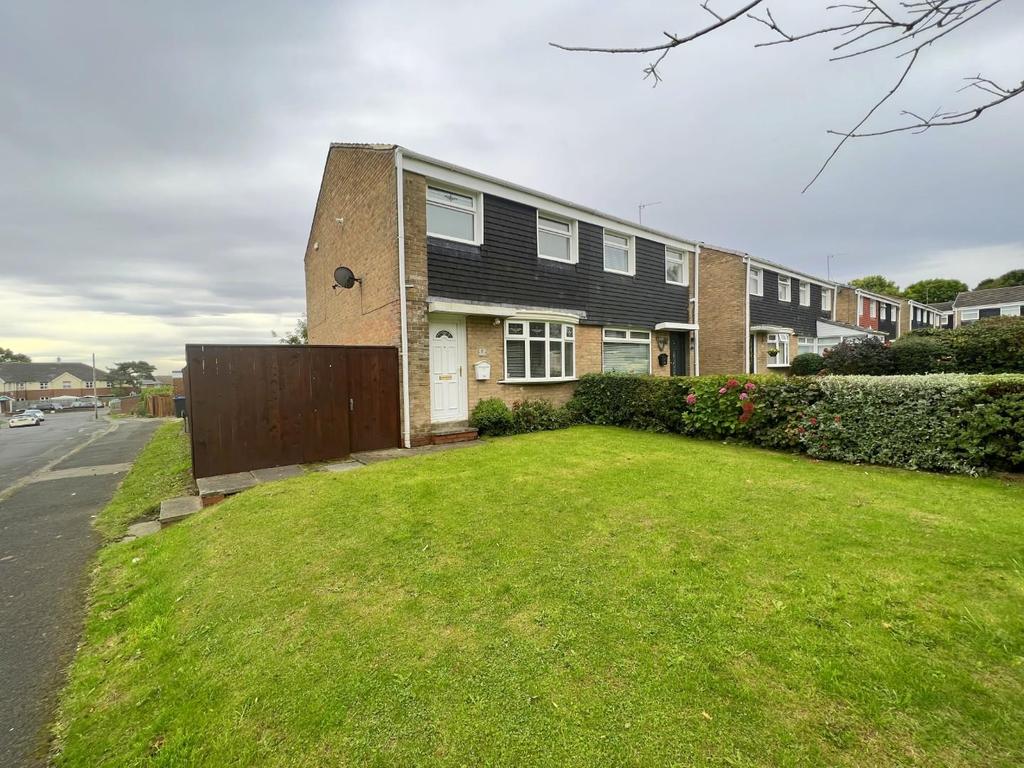 Deerness Heights, Brandon, Durham 3 bed semidetached house for sale £129,950