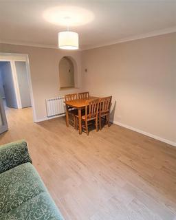 1 bedroom flat to rent, 21 Woodside Road, Sutton