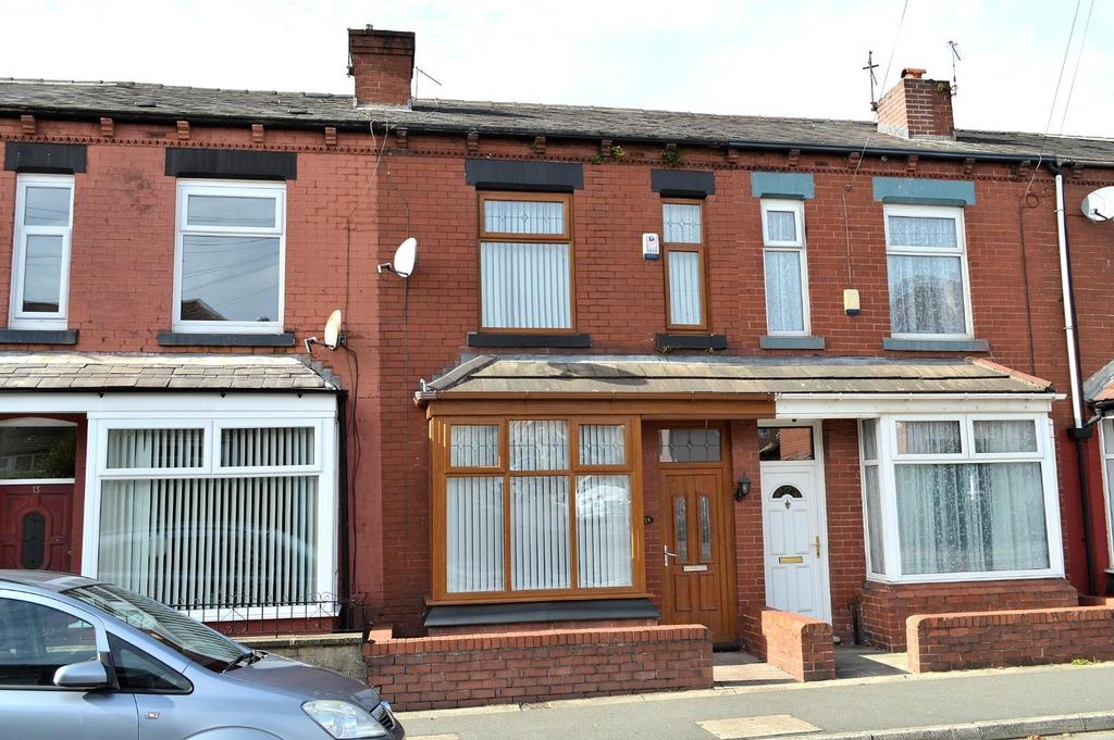 School Road, Hollinwood, Oldham 2 bed terraced house for sale £155,000