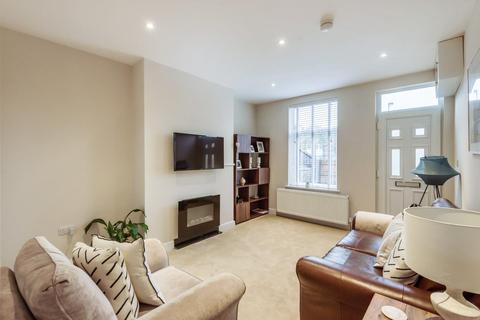 18 Spring Hill, Tadcaster, LS24 8AD
