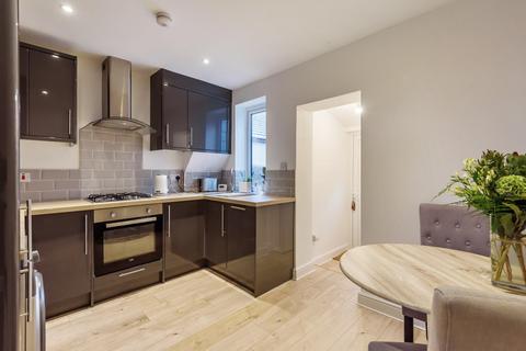 18 Spring Hill, Tadcaster, LS24 8AD