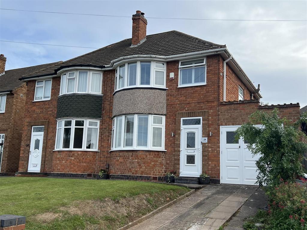 Eden Road, Solihull 3 bed semidetached house for sale £325,000