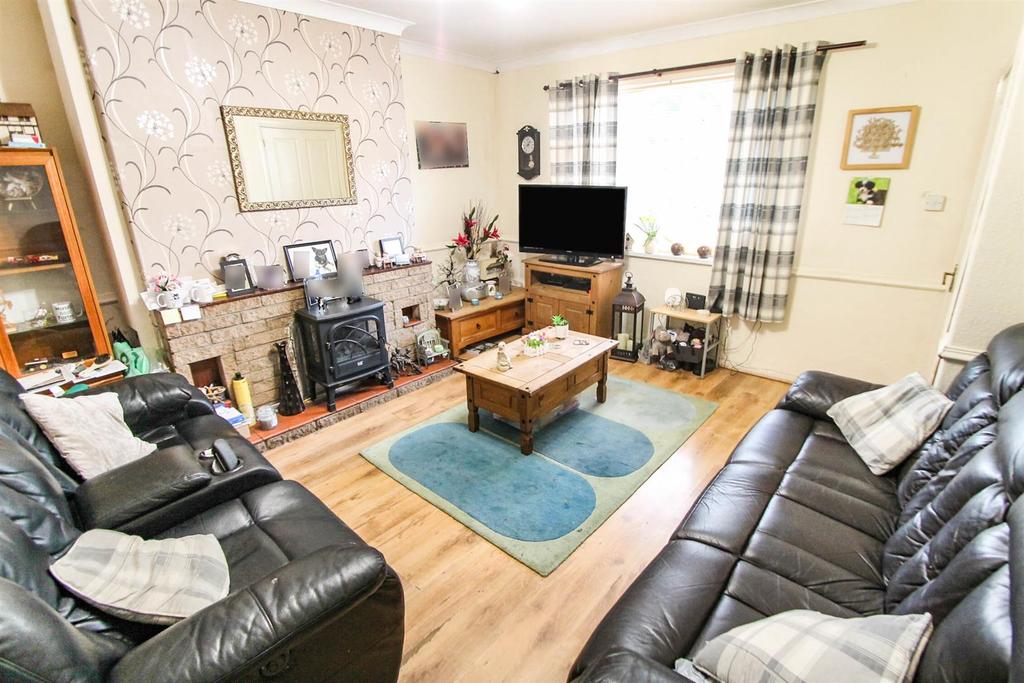 Old Street, Ludlow 3 bed end of terrace house for sale £240,000