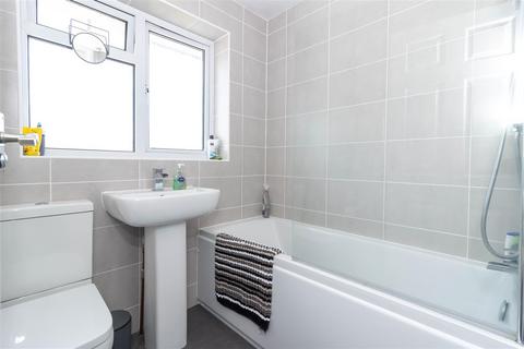 16 Lychpole Walk, Goring By Sea, Worthing, BN12 6NN