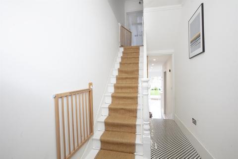 16 County Grove, London, SE5 9LE