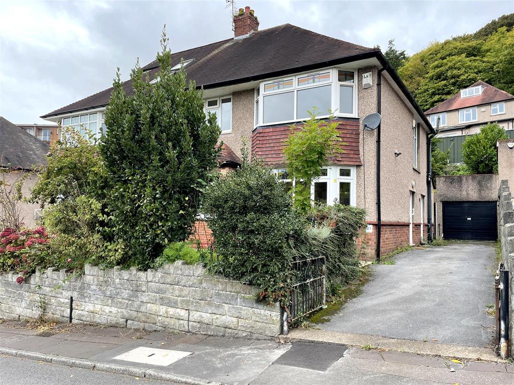 Ffynone Drive, Swansea 3 bed semidetached house for sale £320,000