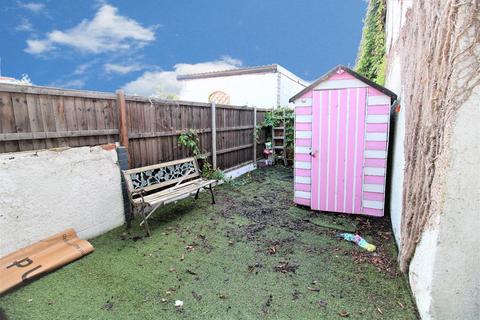 1 Pickford Road, Bexleyheath, DA7 4AT