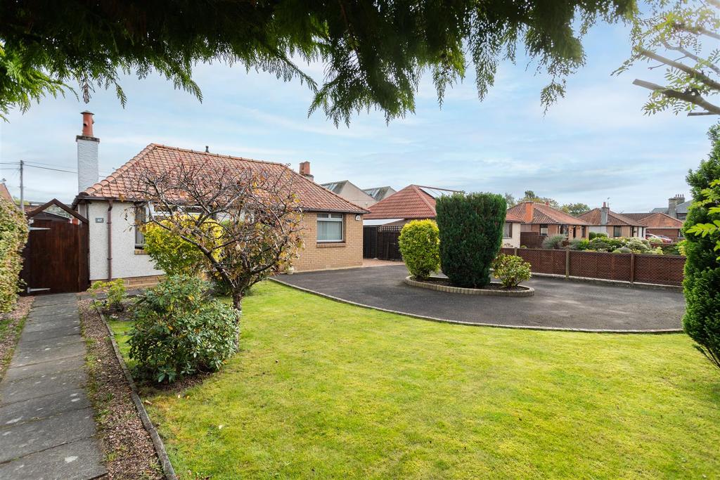Feus Road, Perth 2 bed detached house £233,000