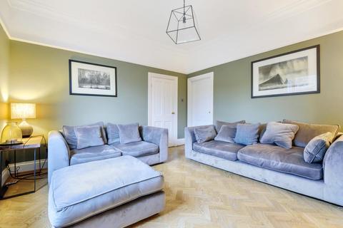 61 Long Row, Horsforth, Leeds, LS18 5AP