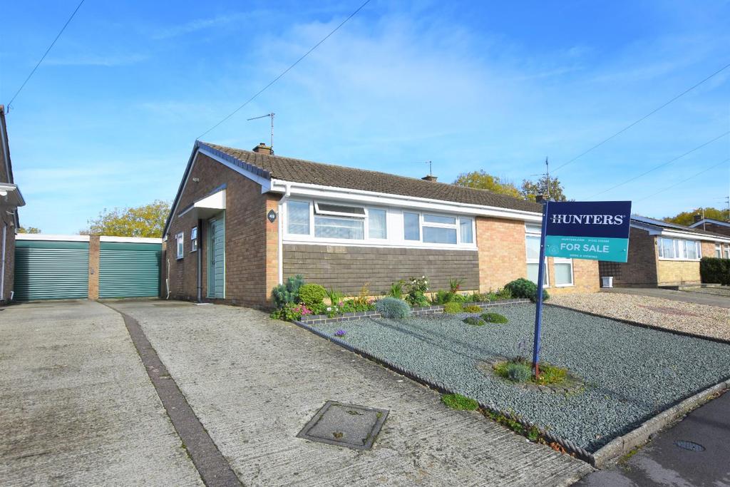 Kingscote Road East, Cheltenham 2 bed semidetached bungalow £300,000