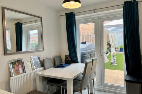 5 Aviary Row, Northampton, NN2 7FJ