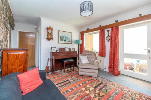 5 bedroom detached bungalow for sale - Sunningdale Drive, Woodborough, Nottingham