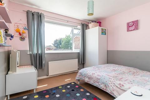 2 Hobsons Acre, Gunthorpe, Nottingham, NG14 7FF