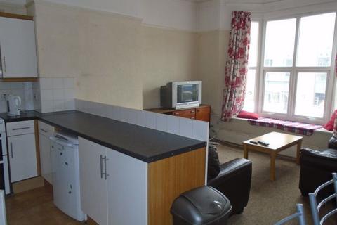 4 bedroom flat to rent - 496a Bristol Road, B29 6BD
