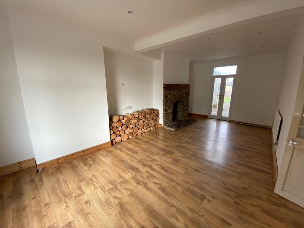 Campbell Street, Llanelli 3 bed terraced house £139,995