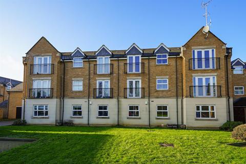 39 Eagle Close, Leighton Buzzard, LU7 4AT