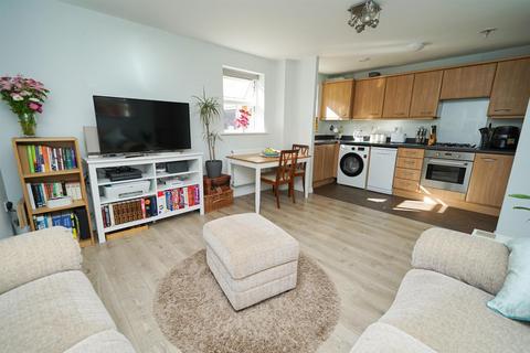 39 Eagle Close, Leighton Buzzard, LU7 4AT