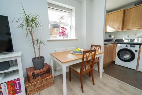 39 Eagle Close, Leighton Buzzard, LU7 4AT
