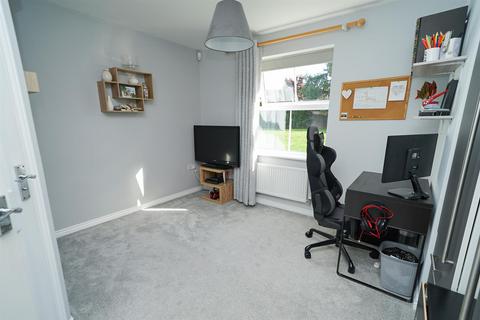 39 Eagle Close, Leighton Buzzard, LU7 4AT
