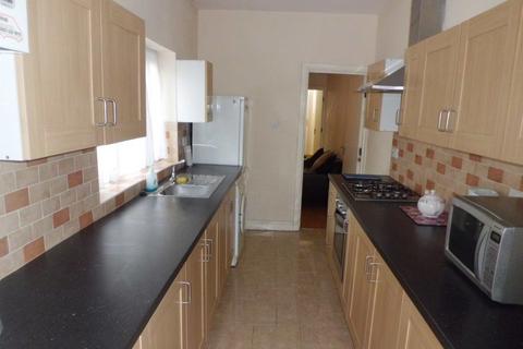 4 bedroom house to rent, 67 Alton Road, B29 7DX