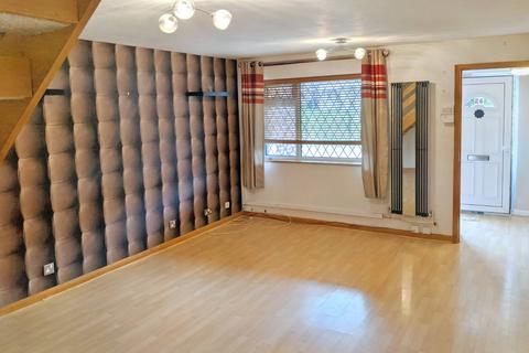 3 bedroom semi-detached house to rent, Huggett Close, Rushey Mead, Leicester LE4