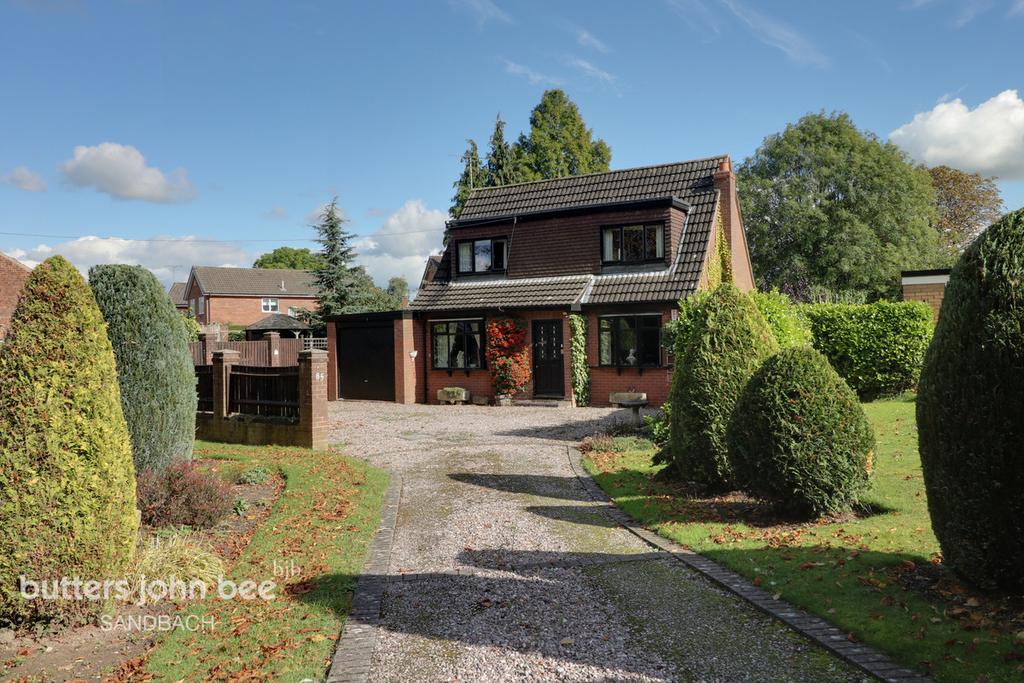 Congleton Road, Sandbach 2 bed detached house £350,000