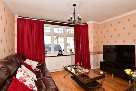 7 Wendover Way, Welling, DA16 2BW